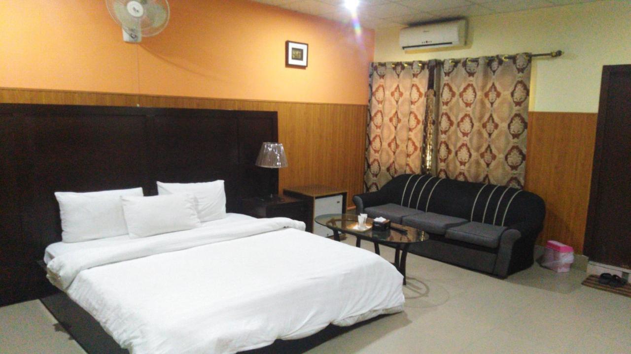 Amyl'S Garden Guest House Islamabad Exterior photo